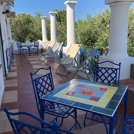 Eva Hotel 3*