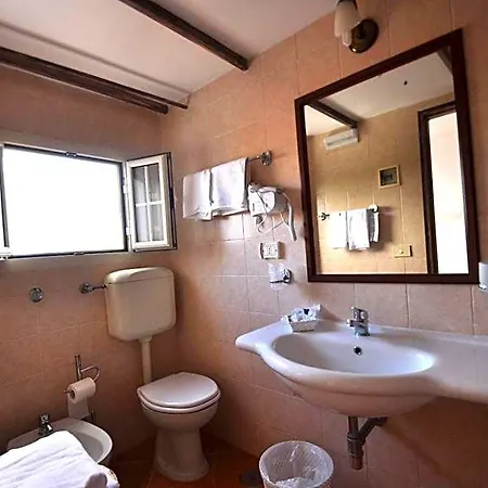 Eva